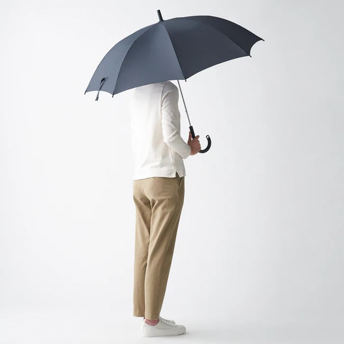 Einfacher Regenschirm Mit langem Griff
